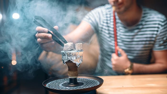 cum se fumeaza narghilea